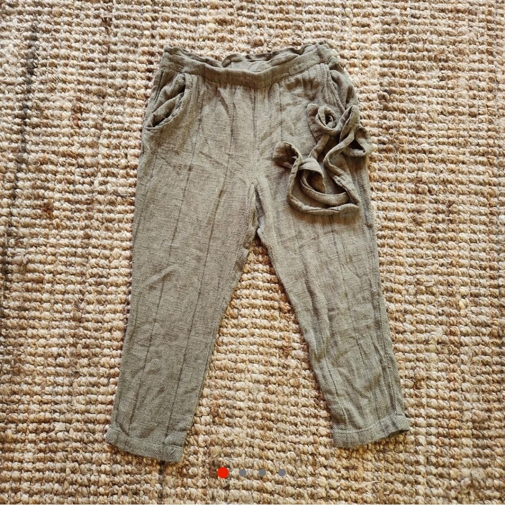 Free people khaki army green soft pants. Size L / 12